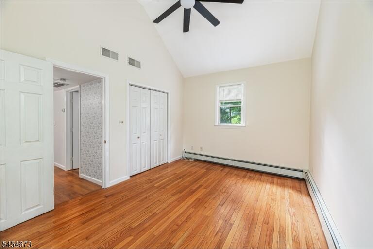 Property listing MLS 4047560 photo 16
