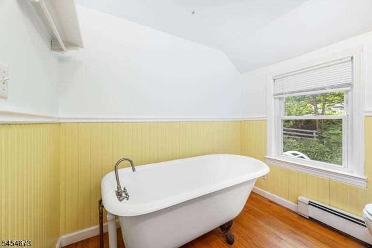 Property listing MLS 4047560 photo 18