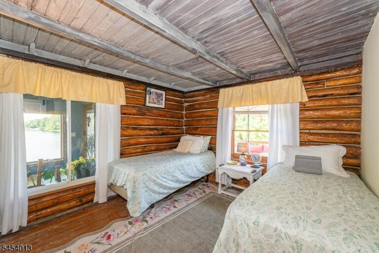 Property listing MLS 4047569 photo 23