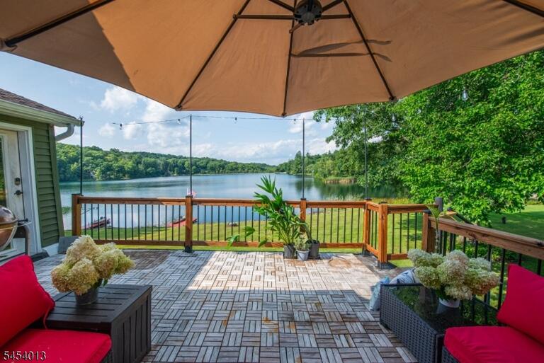 Property listing MLS 4047569 photo 9