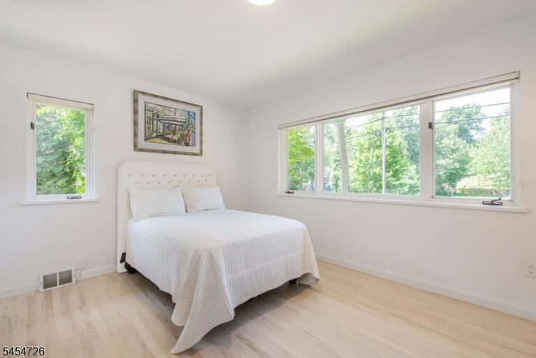 Property listing MLS 4047613 photo 16