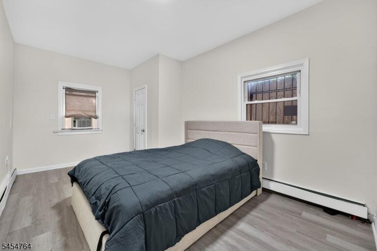 Property listing MLS 4047628 photo 12