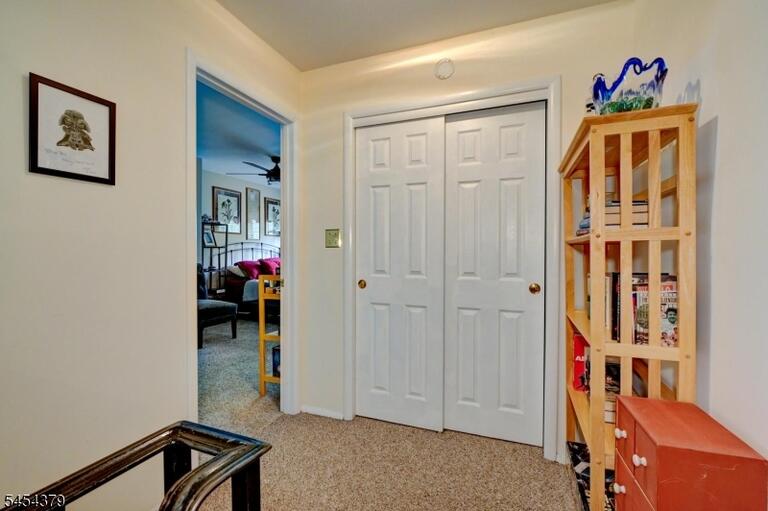 Property listing MLS 4047652 photo 16