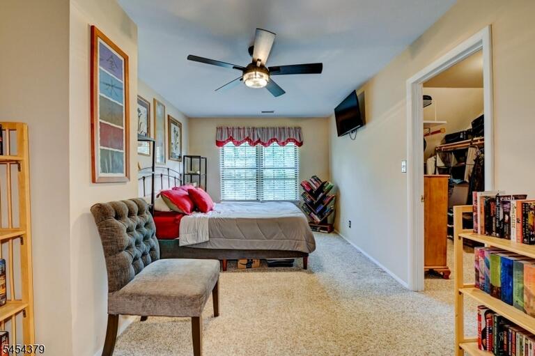 Property listing MLS 4047652 photo 18