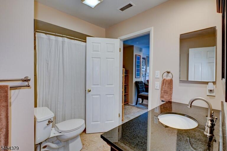 Property listing MLS 4047652 photo 22