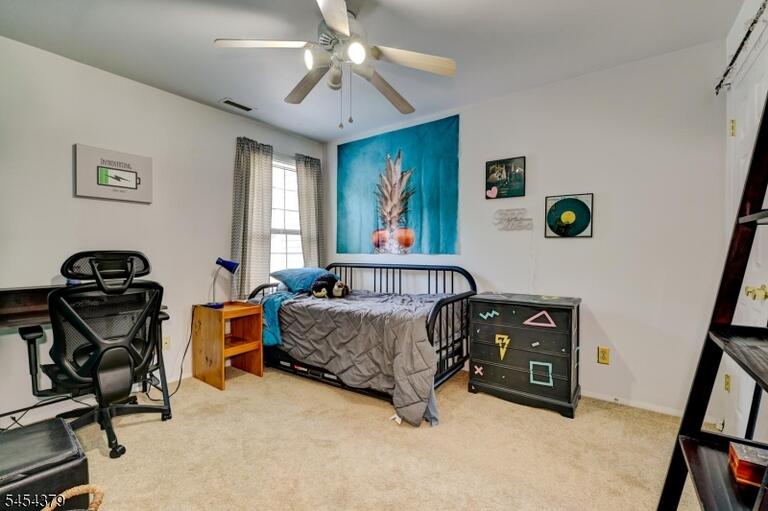 Property listing MLS 4047652 photo 24
