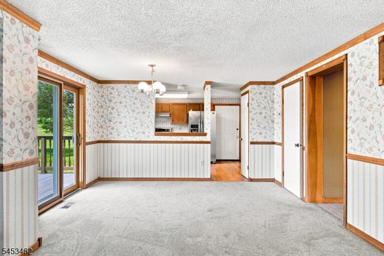 Property listing MLS 4047654 photo 16