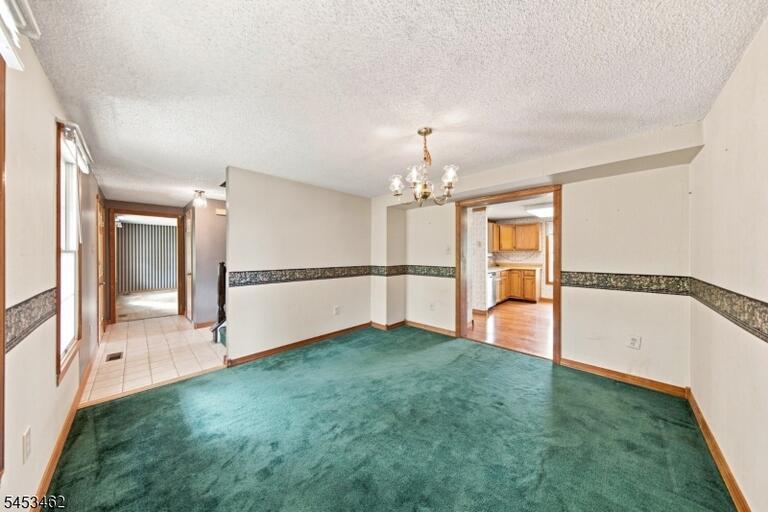 Property listing MLS 4047654 photo 17