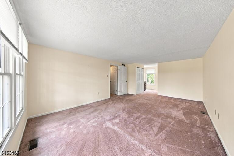 Property listing MLS 4047654 photo 20