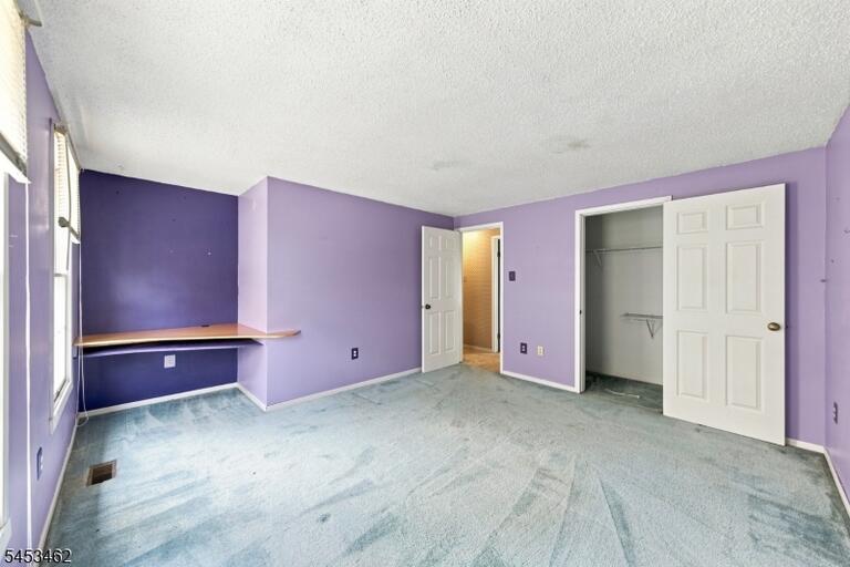 Property listing MLS 4047654 photo 27