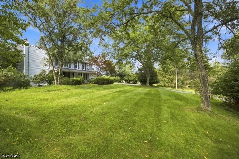 Property listing MLS 4047654 photo 5