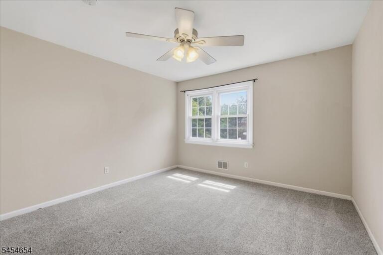 Property listing MLS 4047693 photo 14