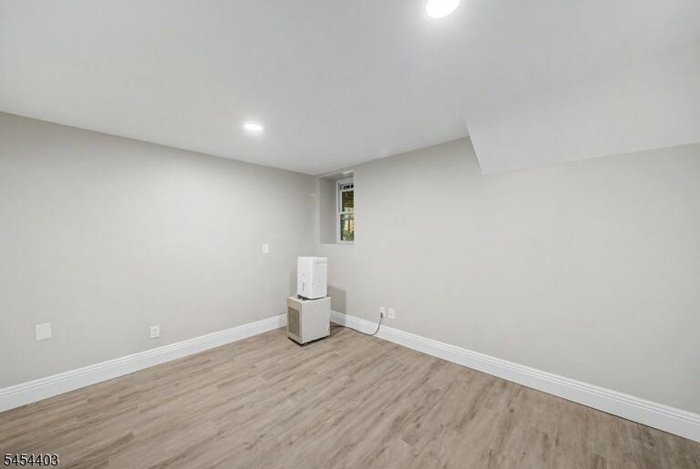 Property listing MLS 4047695 photo 12