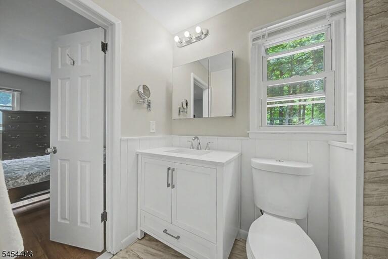 Property listing MLS 4047695 photo 31