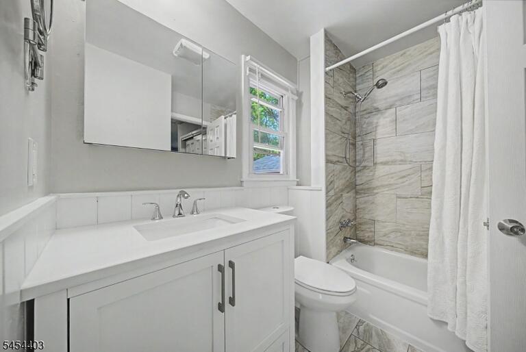 Property listing MLS 4047695 photo 32