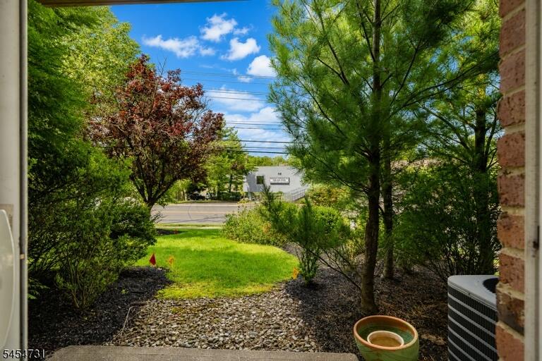 Property listing MLS 4047697 photo 25