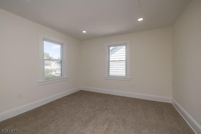 Property listing MLS 4047705 photo 13