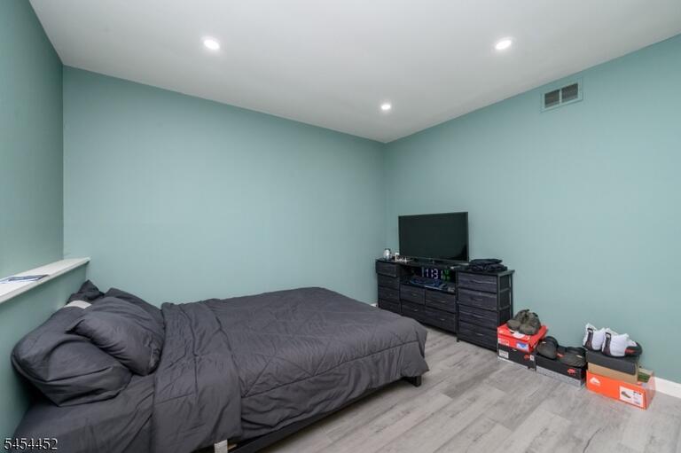 Property listing MLS 4047711 photo 23