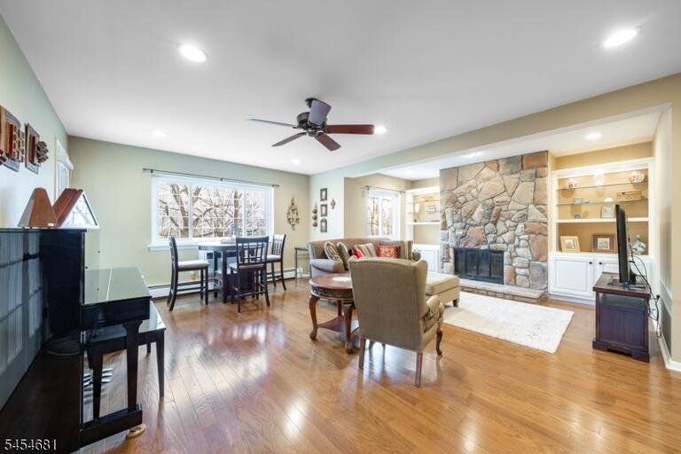Property listing MLS 4047714 photo 1