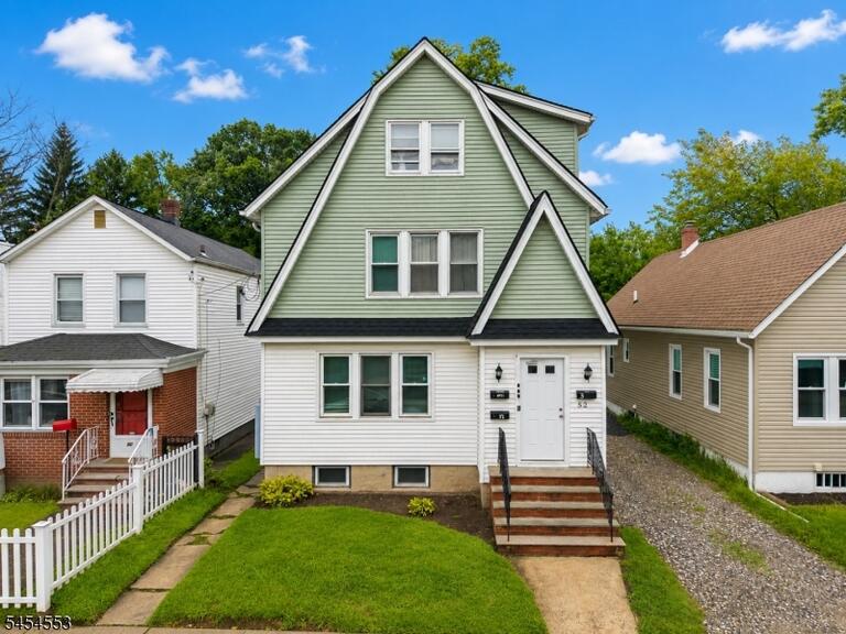 Property listing MLS 4047722 photo 1