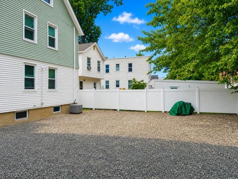Property listing MLS 4047722 photo 38