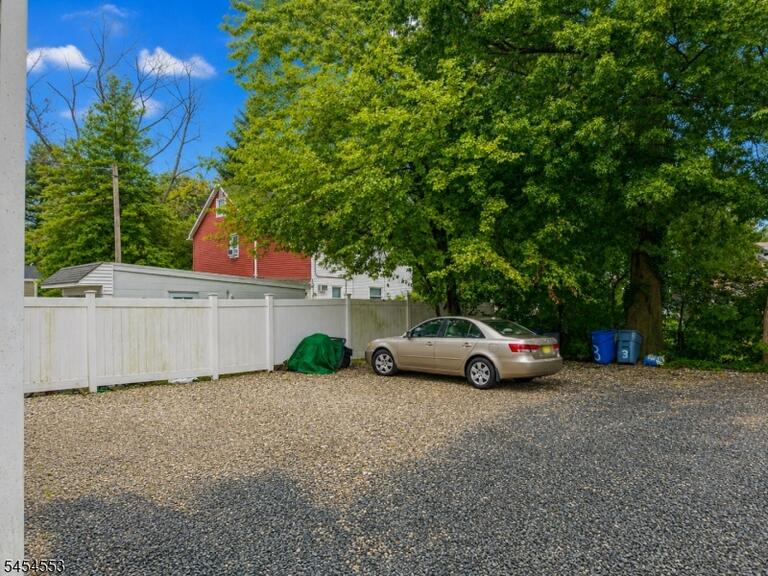 Property listing MLS 4047722 photo 39