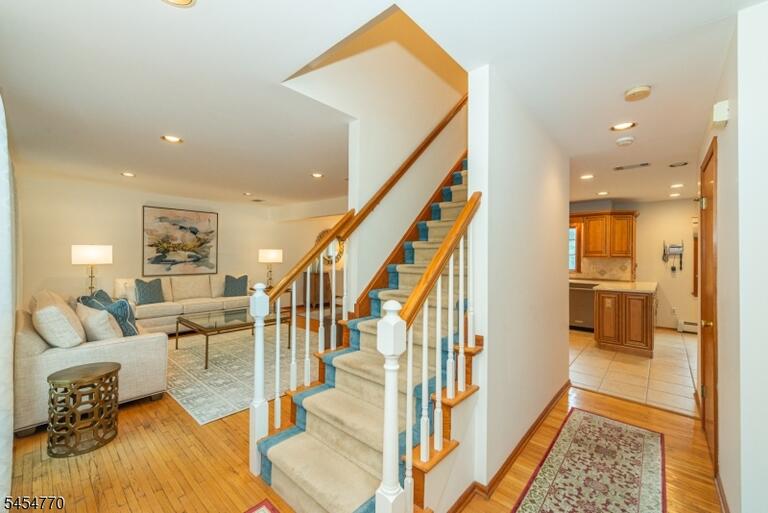 Property listing MLS 4047734 photo 16