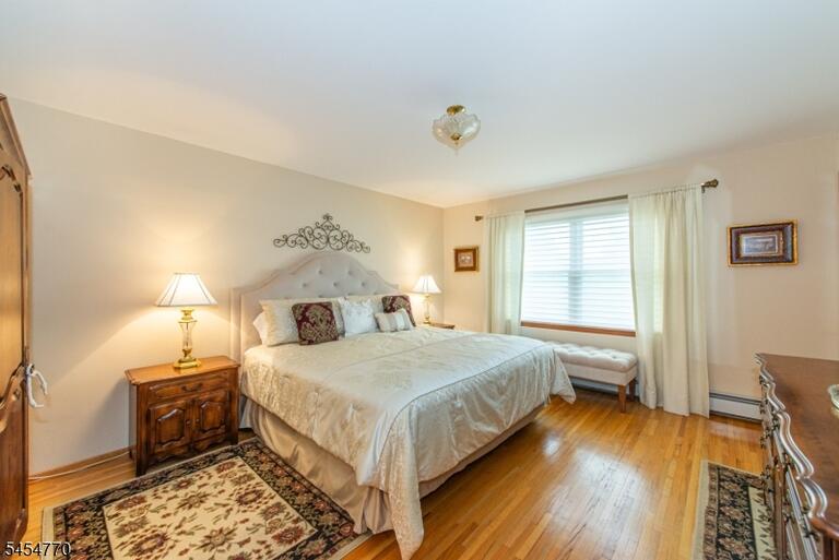 Property listing MLS 4047734 photo 22