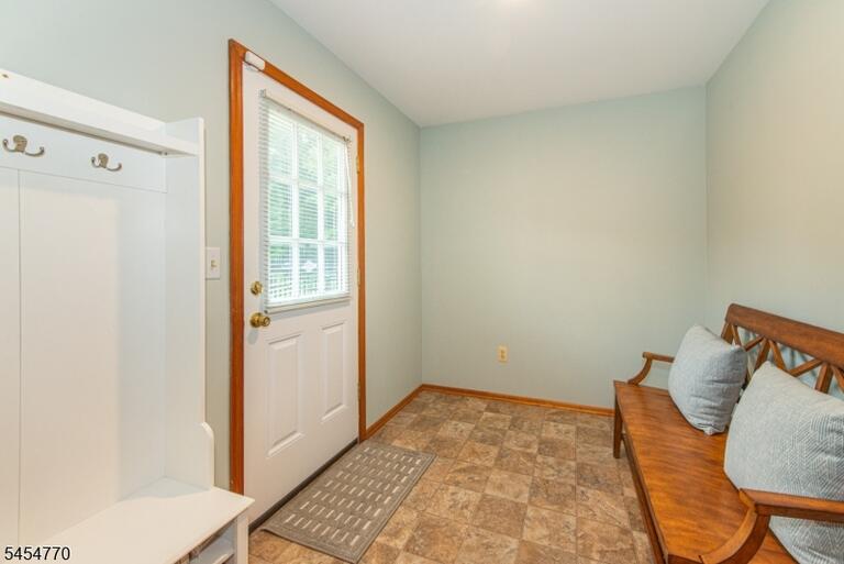 Property listing MLS 4047734 photo 30