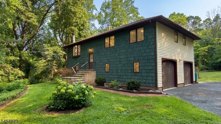 Property listing MLS 4047741 photo 1