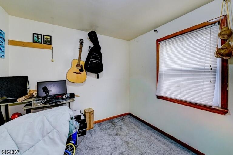 Property listing MLS 4047743 photo 13