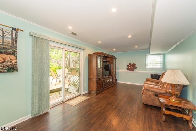Property listing MLS 4047757 photo 14