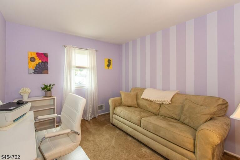 Property listing MLS 4047757 photo 18