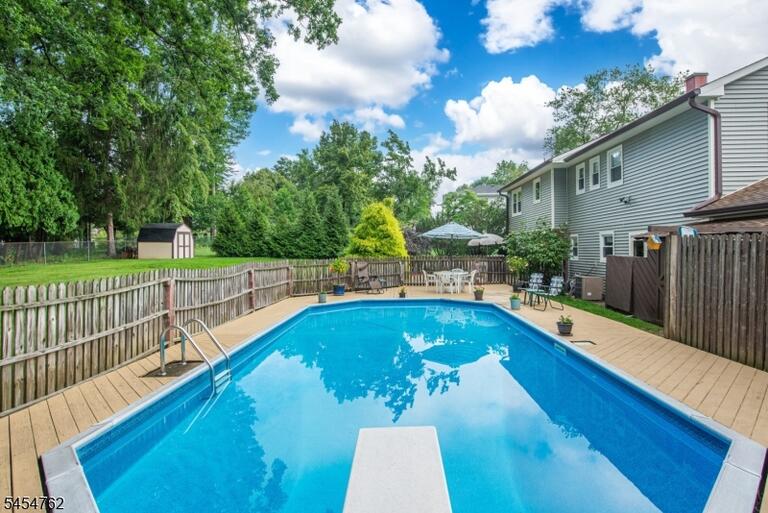 Property listing MLS 4047757 photo 37