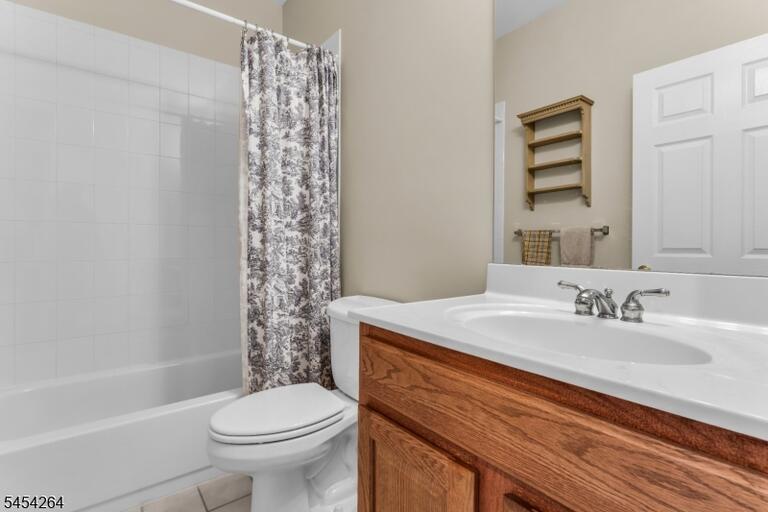 Property listing MLS 4047773 photo 19