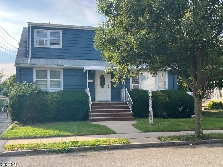 Property listing MLS 4047779 photo 1