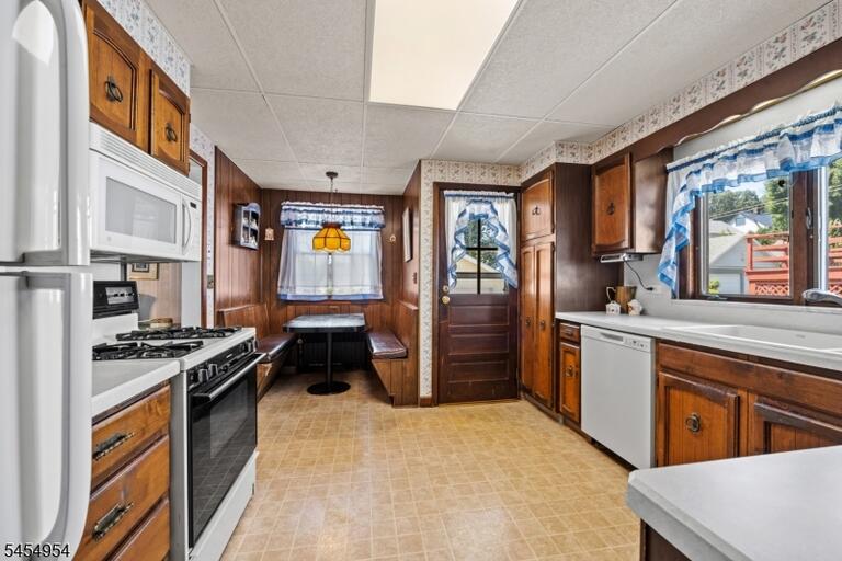 Property listing MLS 4047815 photo 17