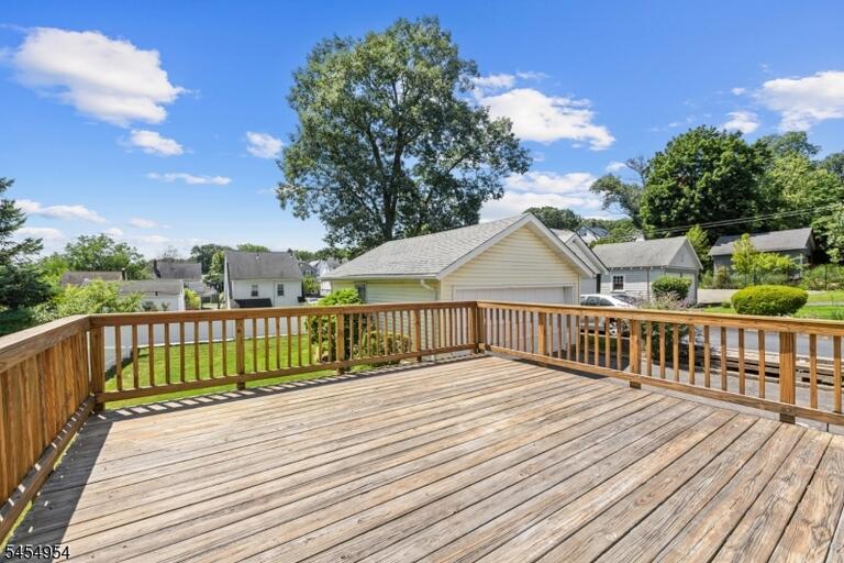 Property listing MLS 4047815 photo 31