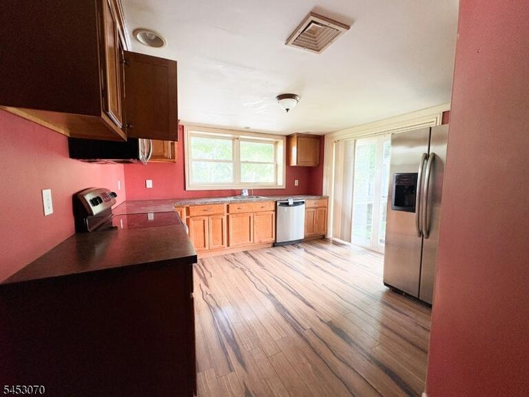 Property listing MLS 4047845 photo 12