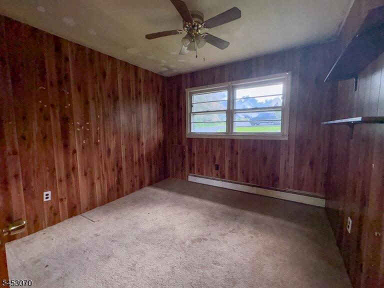 Property listing MLS 4047845 photo 23