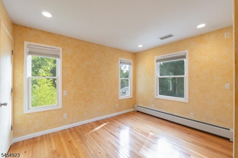 Property listing MLS 4047855 photo 15