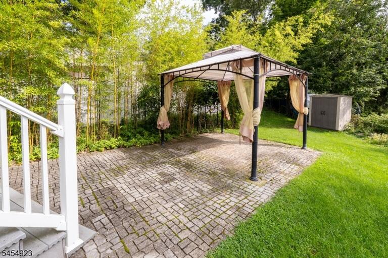 Property listing MLS 4047855 photo 5