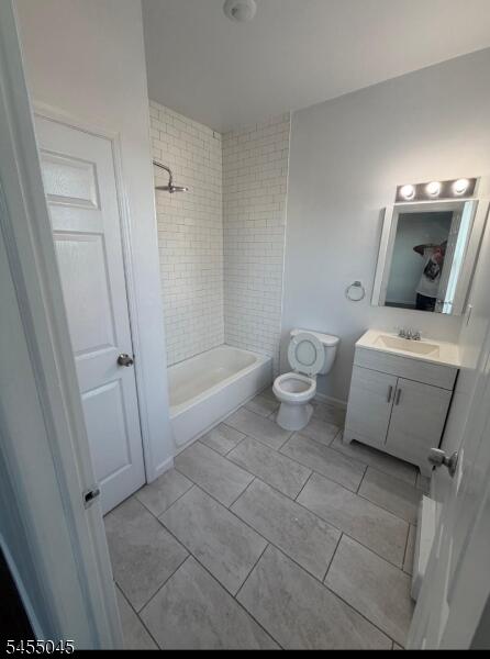 Property listing MLS 4047865 photo 8