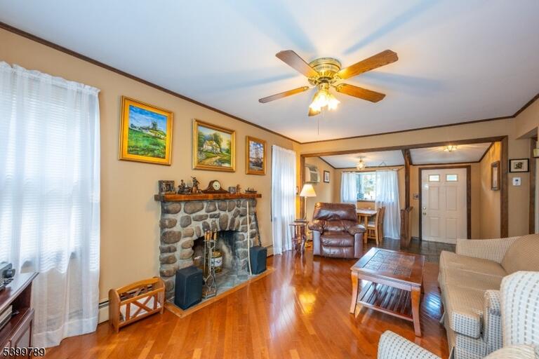 Property listing MLS 4047867 photo 19