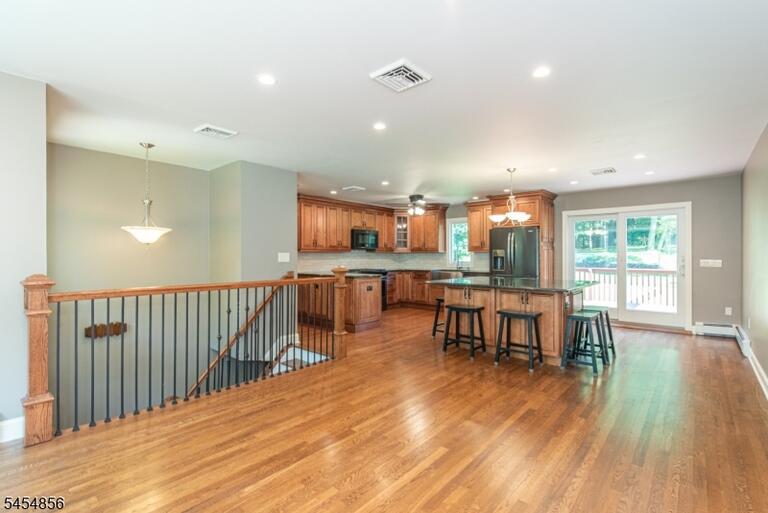 Property listing MLS 4047872 photo 10