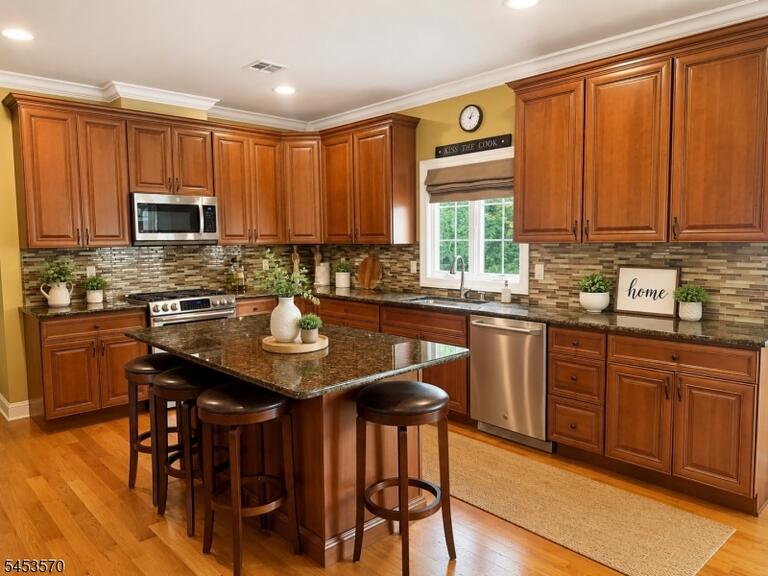 Property listing MLS 4047880 photo 14