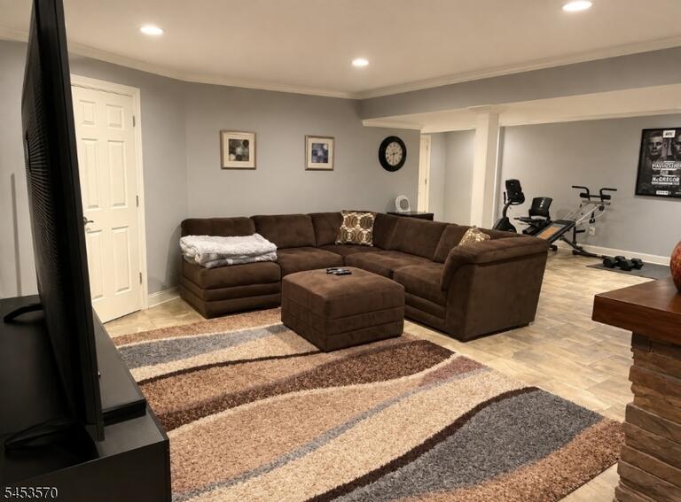 Property listing MLS 4047880 photo 44