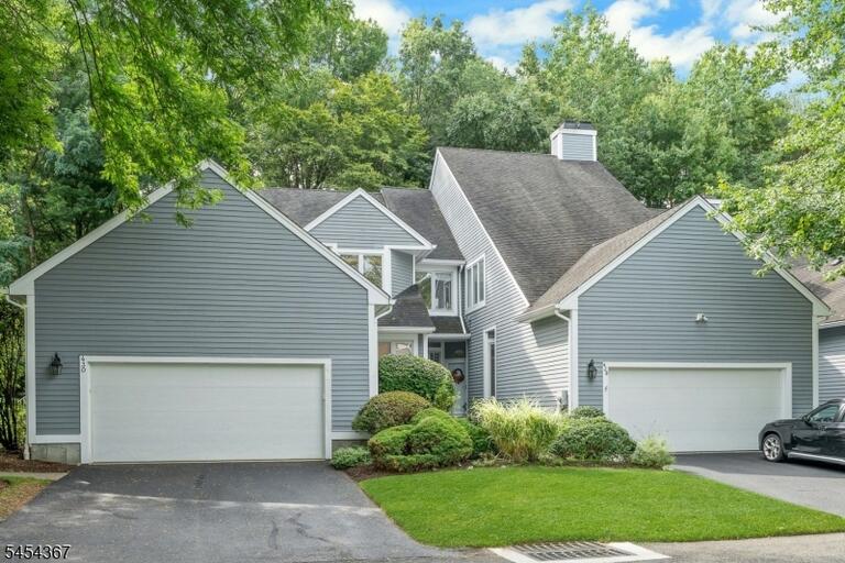 Property listing MLS 4047884 photo 1