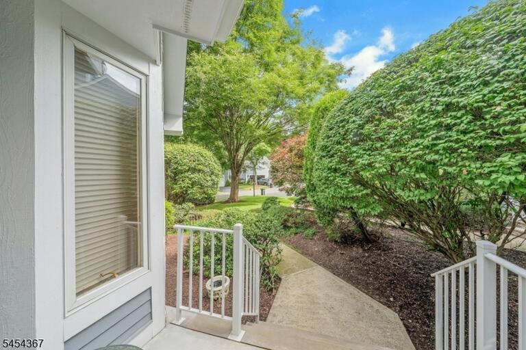 Property listing MLS 4047884 photo 7