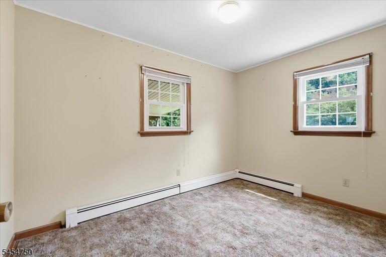 Property listing MLS 4047887 photo 11